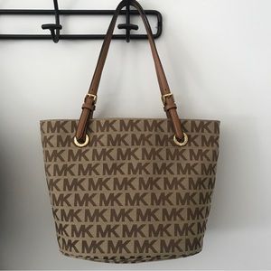 Michael Kors logo tote in tan